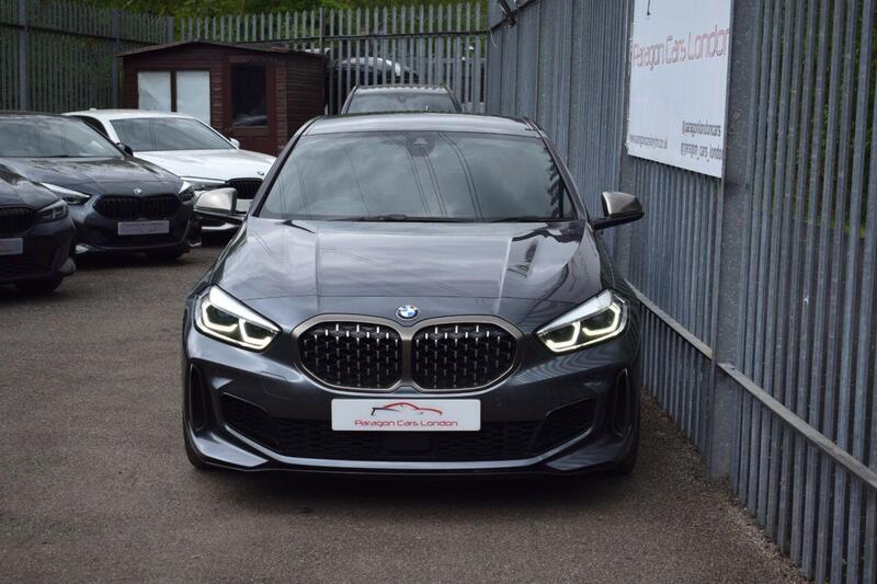 BMW 1 Series view 5