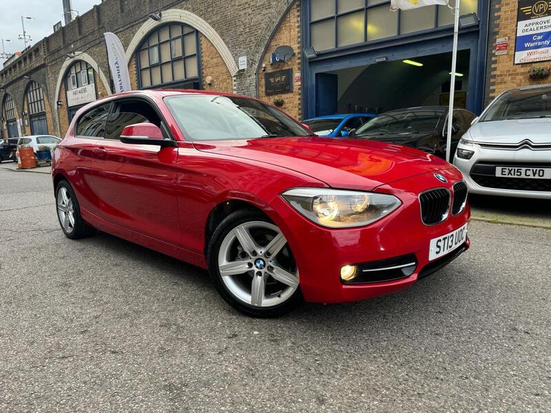 BMW 1 Series view 10