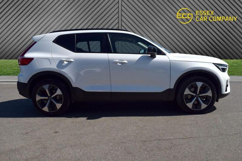 Volvo XC40 view 7