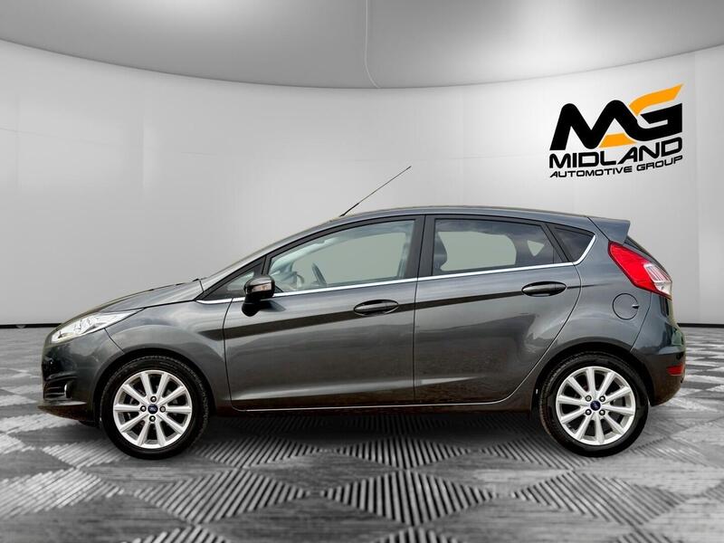 Ford Fiesta view 5