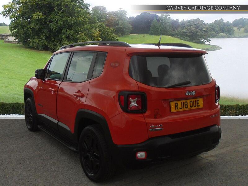 Jeep Renegade view 4