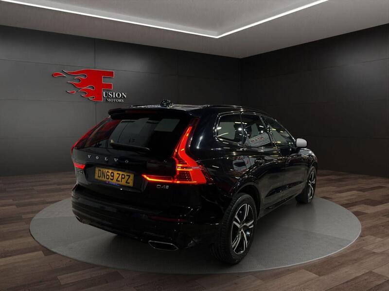 Volvo XC60 view 7