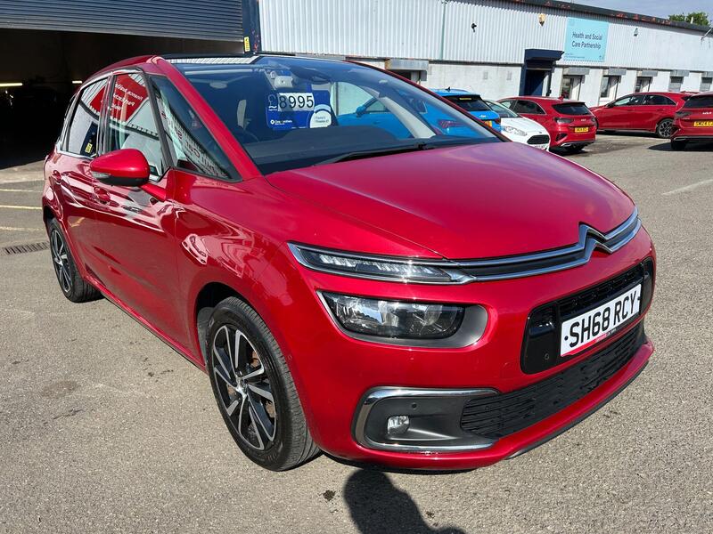 Citroen C4 Spacetourer view 3