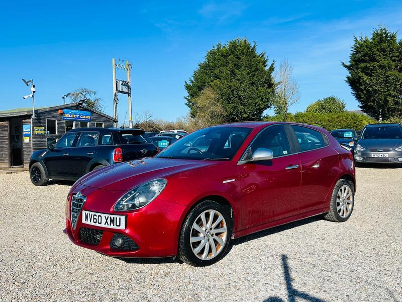 Alfa Romeo Giulietta view 5