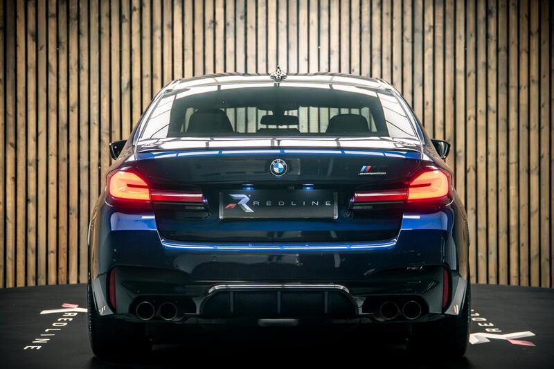 BMW M5 view 6