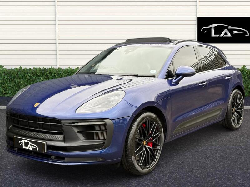 2024 Porsche Macan in Blue for sale