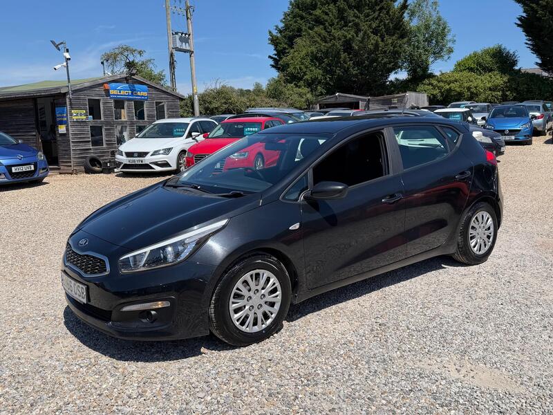Kia Ceed view 4