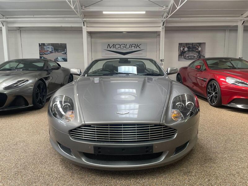 Aston Martin DB9 view 5