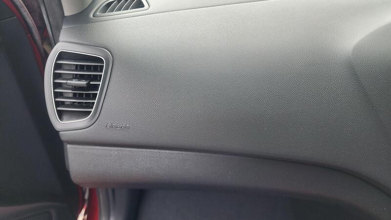 2015 Hyundai i20 — photo 25