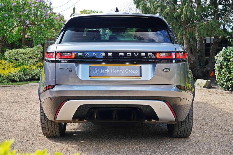 Land Rover Range Rover Velar view 5