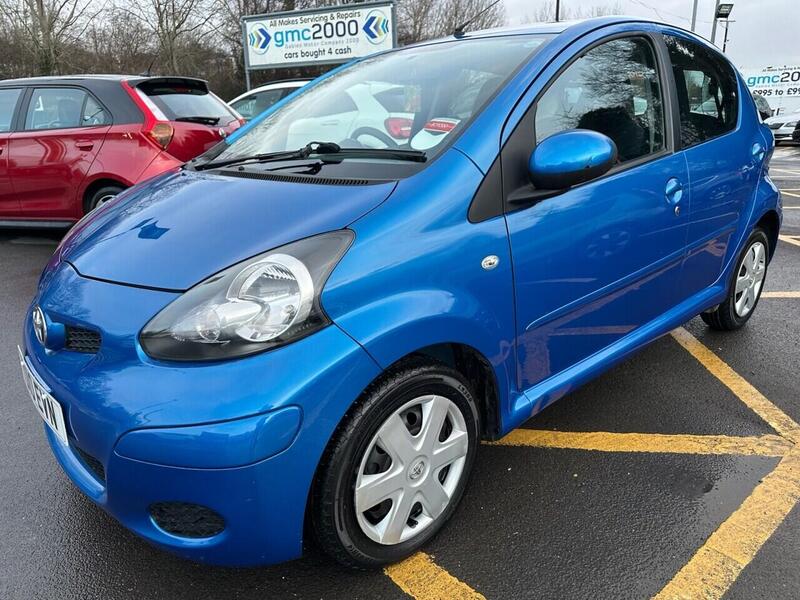 2010 Toyota Aygo in Blue for sale