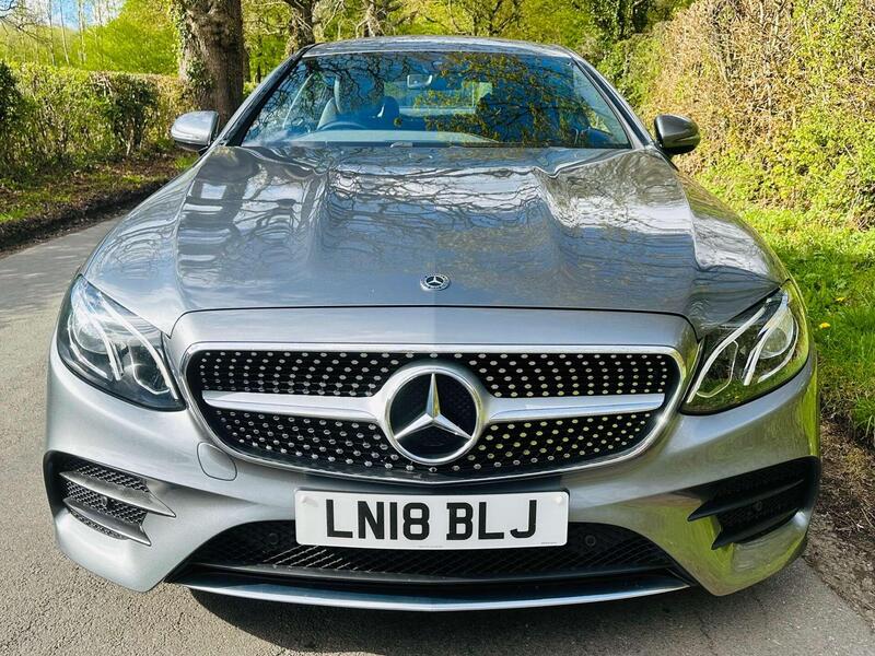 Mercedes-Benz E Class view 3