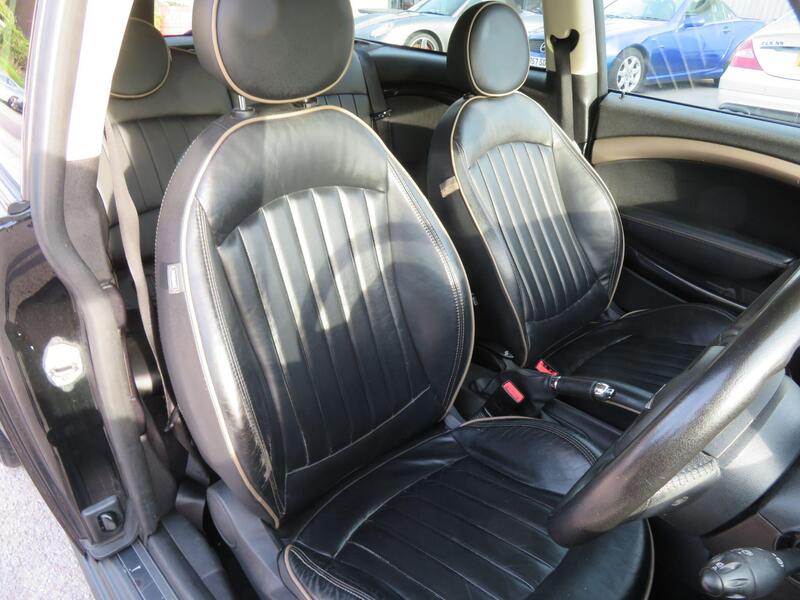 Mini Clubman view 19