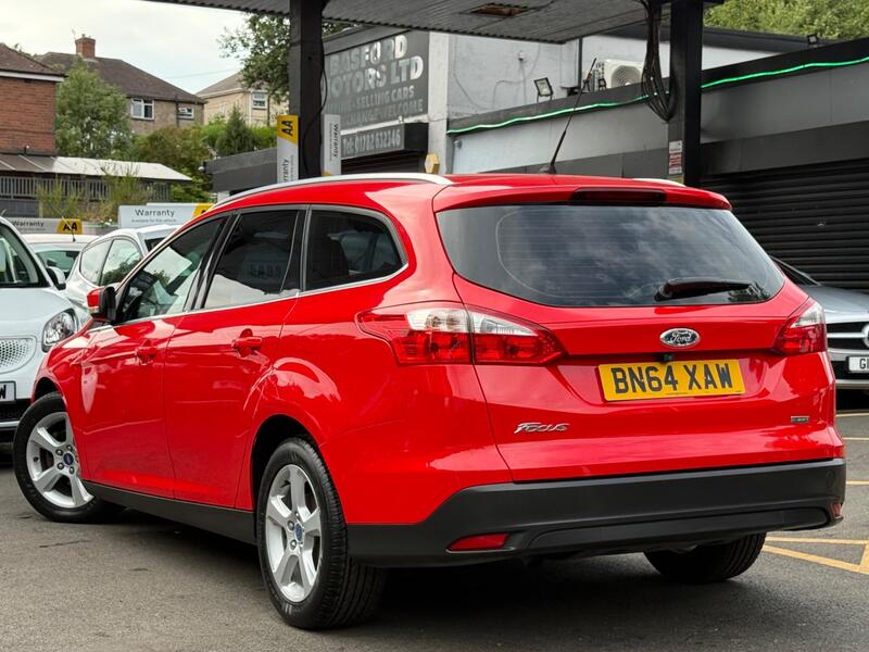 Ford Focus view 5