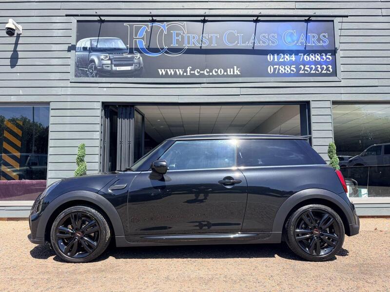 Mini Cooper view 3