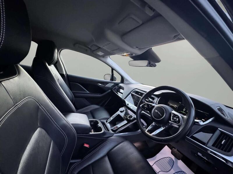 Jaguar I-Pace view 2
