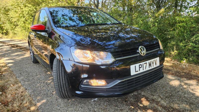 2017 Volkswagen Polo — photo 16