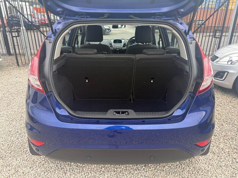Ford Fiesta view 7