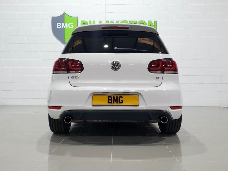 Volkswagen Golf view 6
