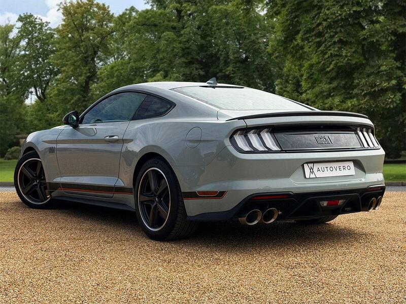 Ford Mustang view 7