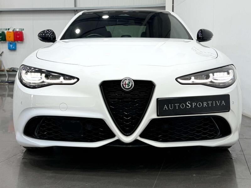 Alfa Romeo Giulia view 6