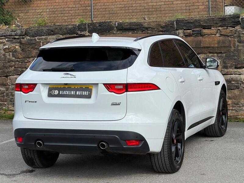 Jaguar F-Pace view 7