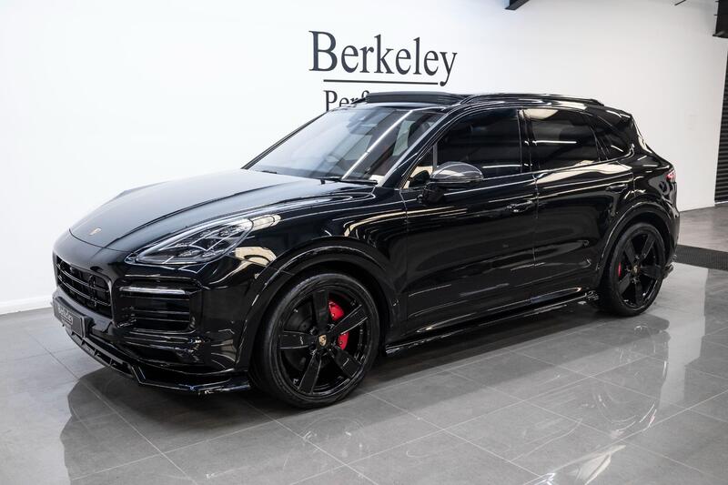 Porsche Cayenne view 4