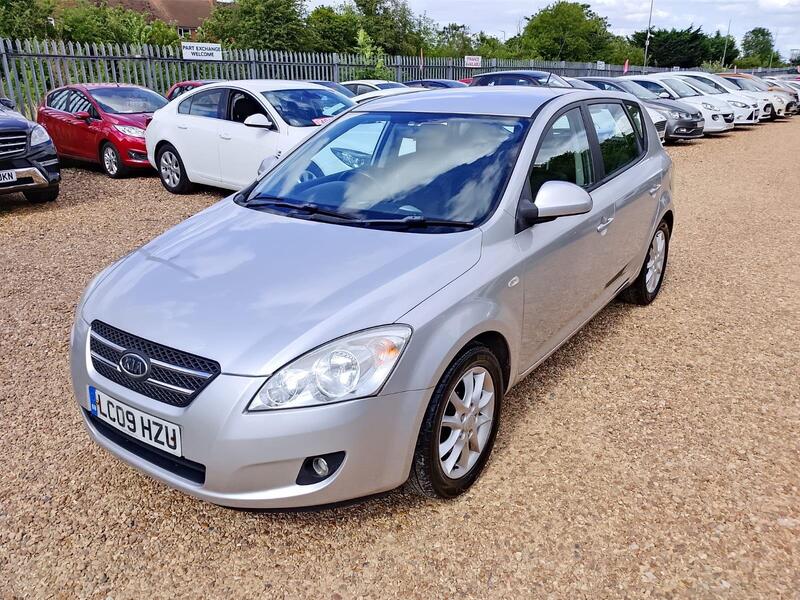 Kia Ceed view 6