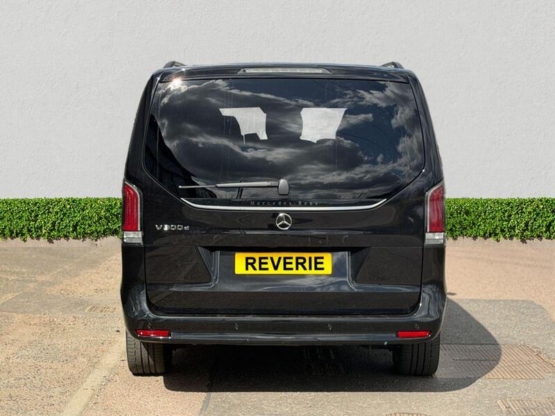 Mercedes-Benz V-Class view 6