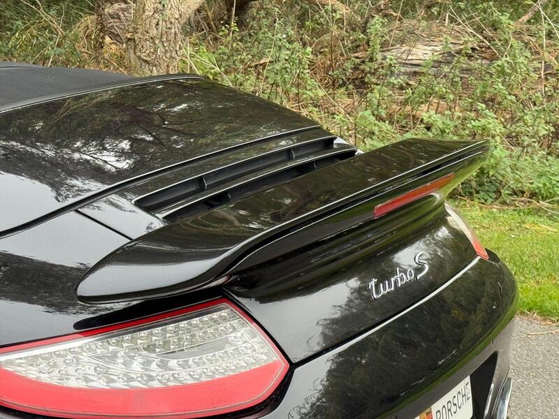 Porsche 911 view 46