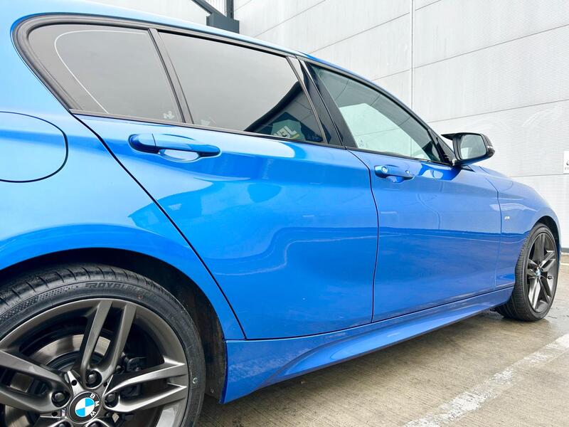 BMW 1 Series view 4
