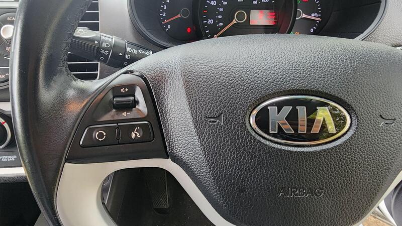 2013 Kia Picanto — photo 25