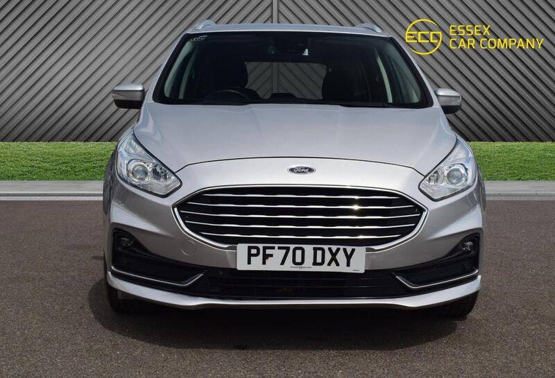 Ford Galaxy view 5