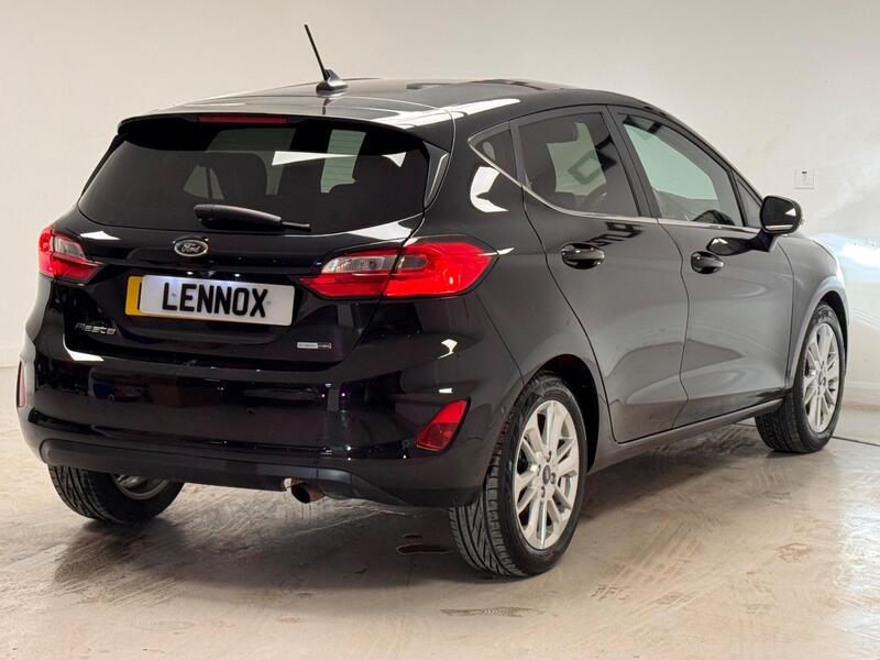 Ford Fiesta view 7