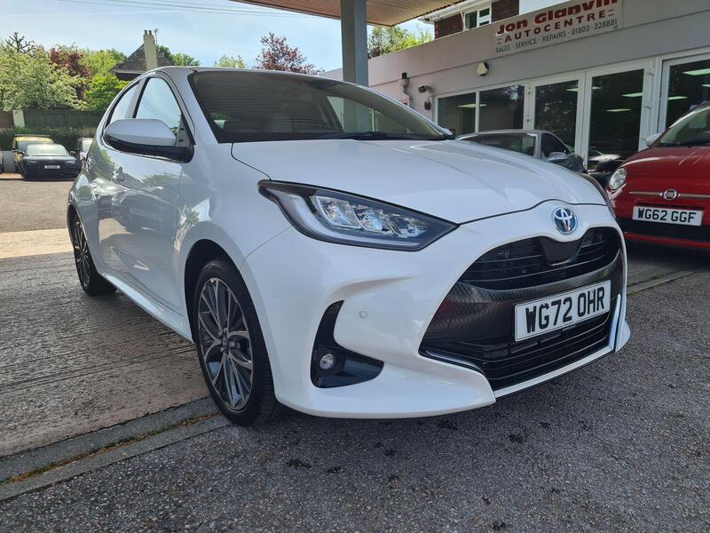 Toyota Yaris view 7