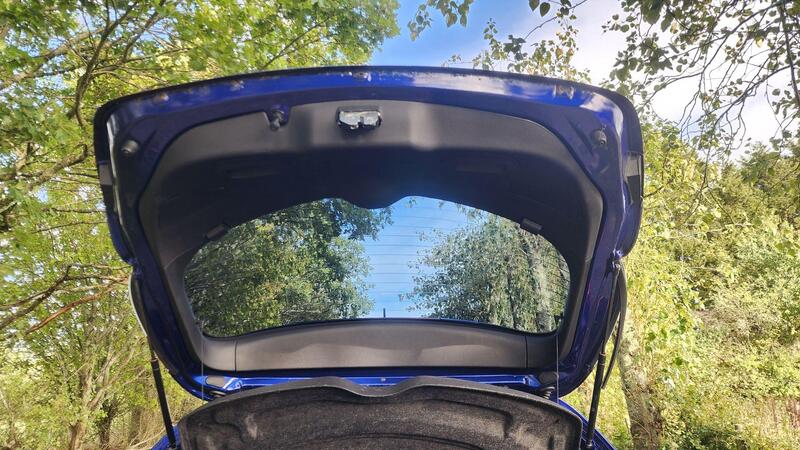 2017 Alfa Romeo Giulietta — photo 13