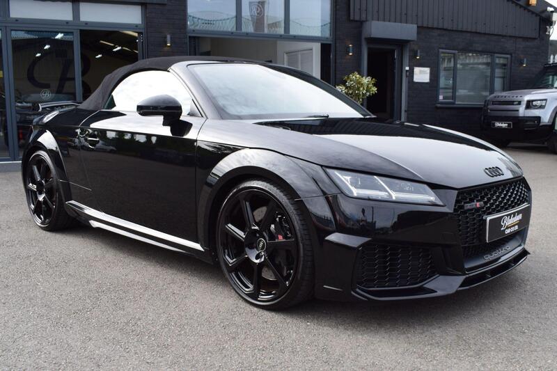 Audi Audi TT RS view 3