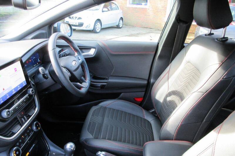 Ford Puma view 4