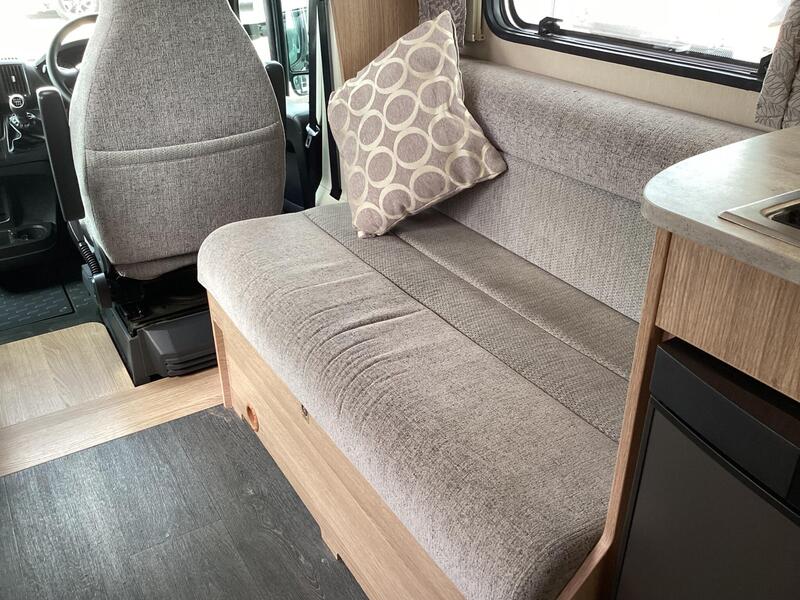 Auto-Trail Imala 730 — image 8