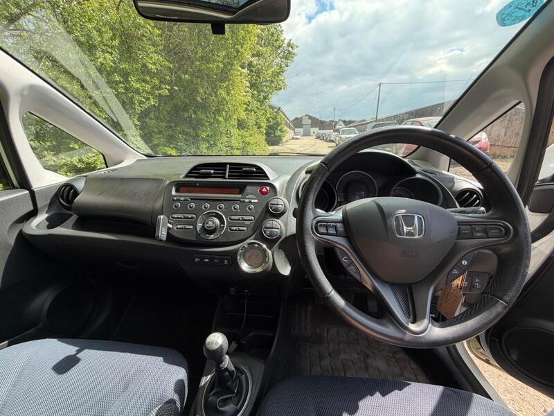 2013 Honda Jazz — photo 12