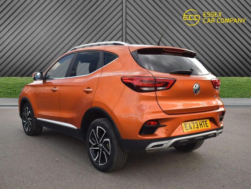 MG ZS view 7