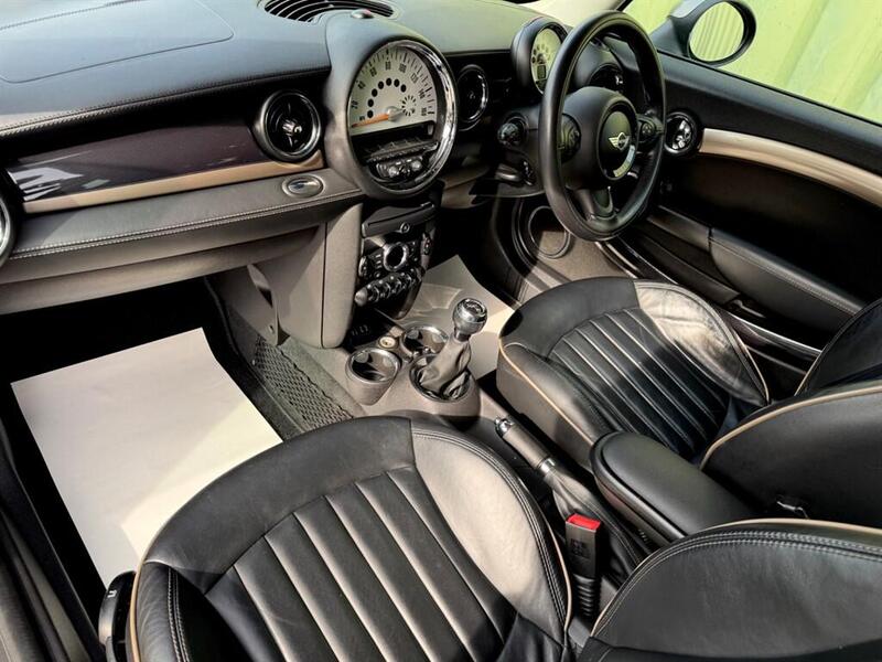 Mini Clubman view 4