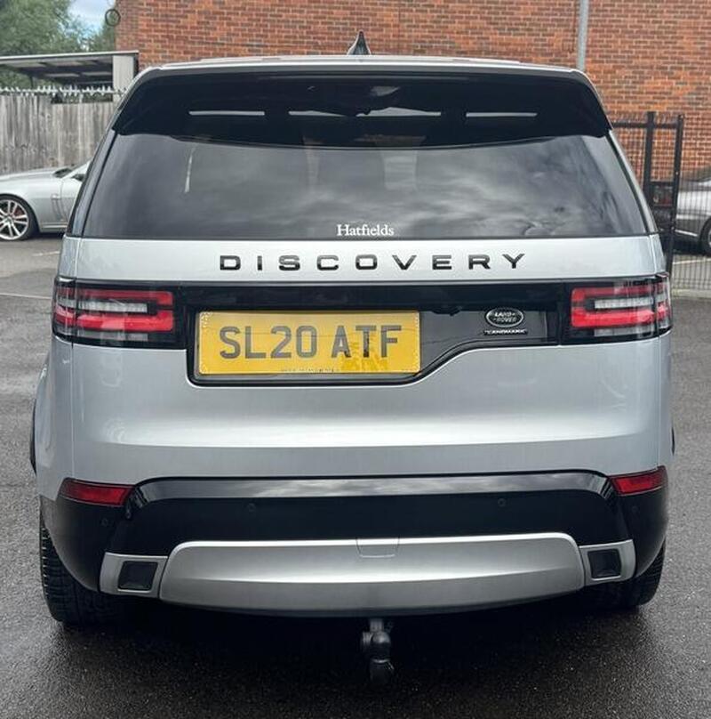 Land Rover Discovery view 4