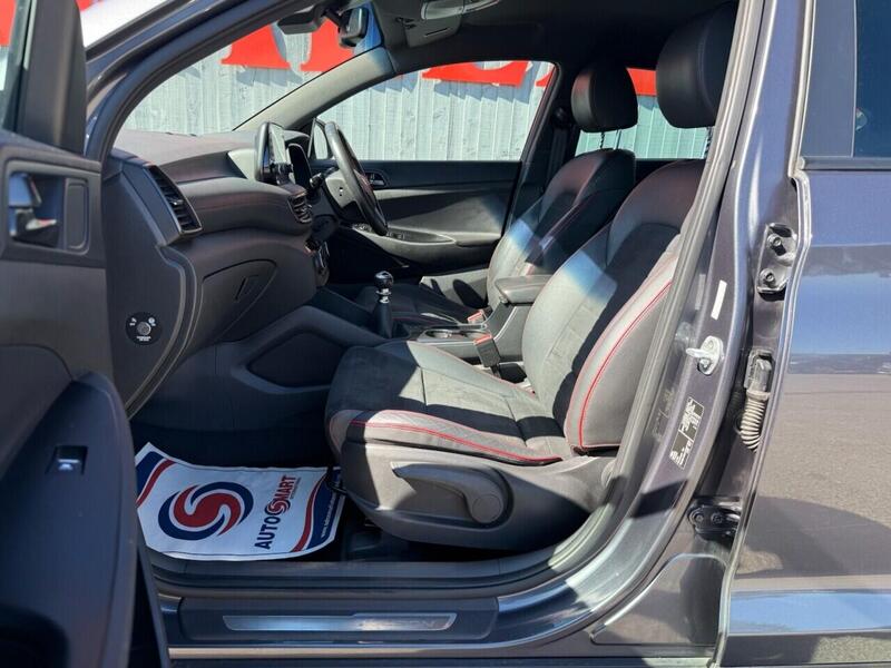 Hyundai Tucson view 2