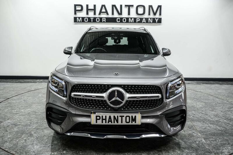 Mercedes-Benz Mercedes-Benz GLB view 5