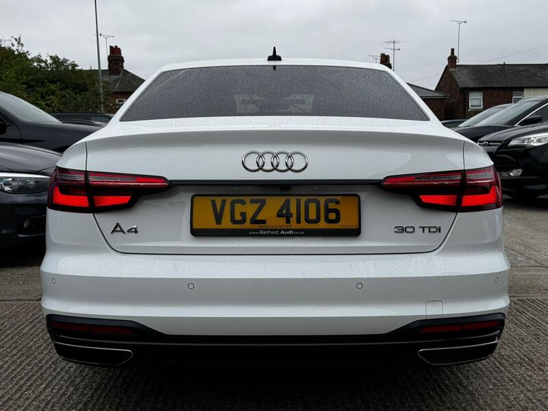 Audi A4 view 6