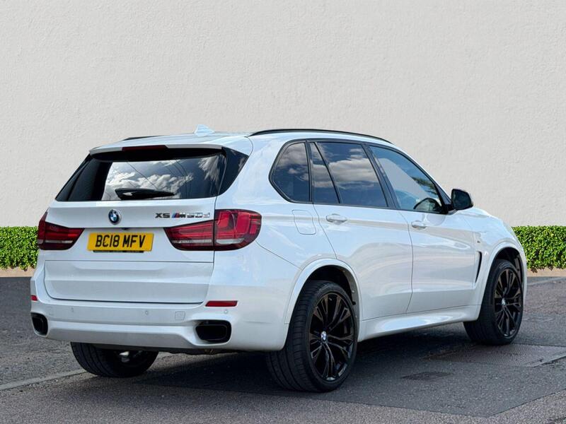 BMW X5 view 7