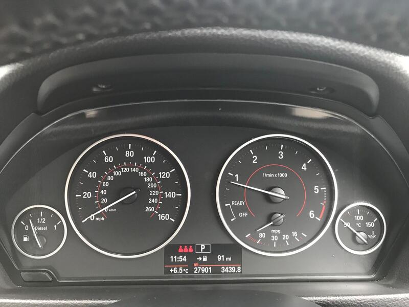 BMW 3 Series view 28