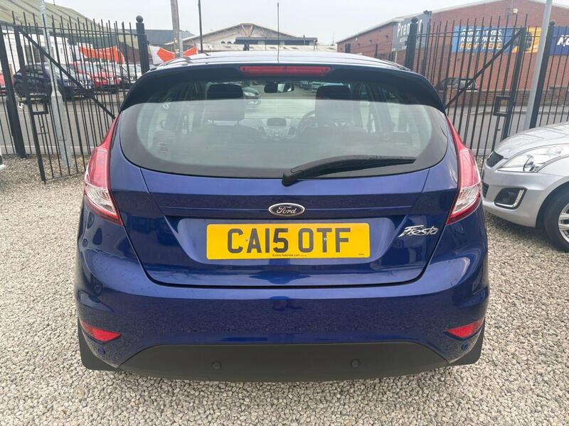 Ford Fiesta view 5