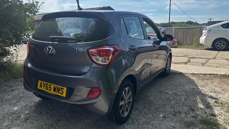 2015 Hyundai i10 — photo 5